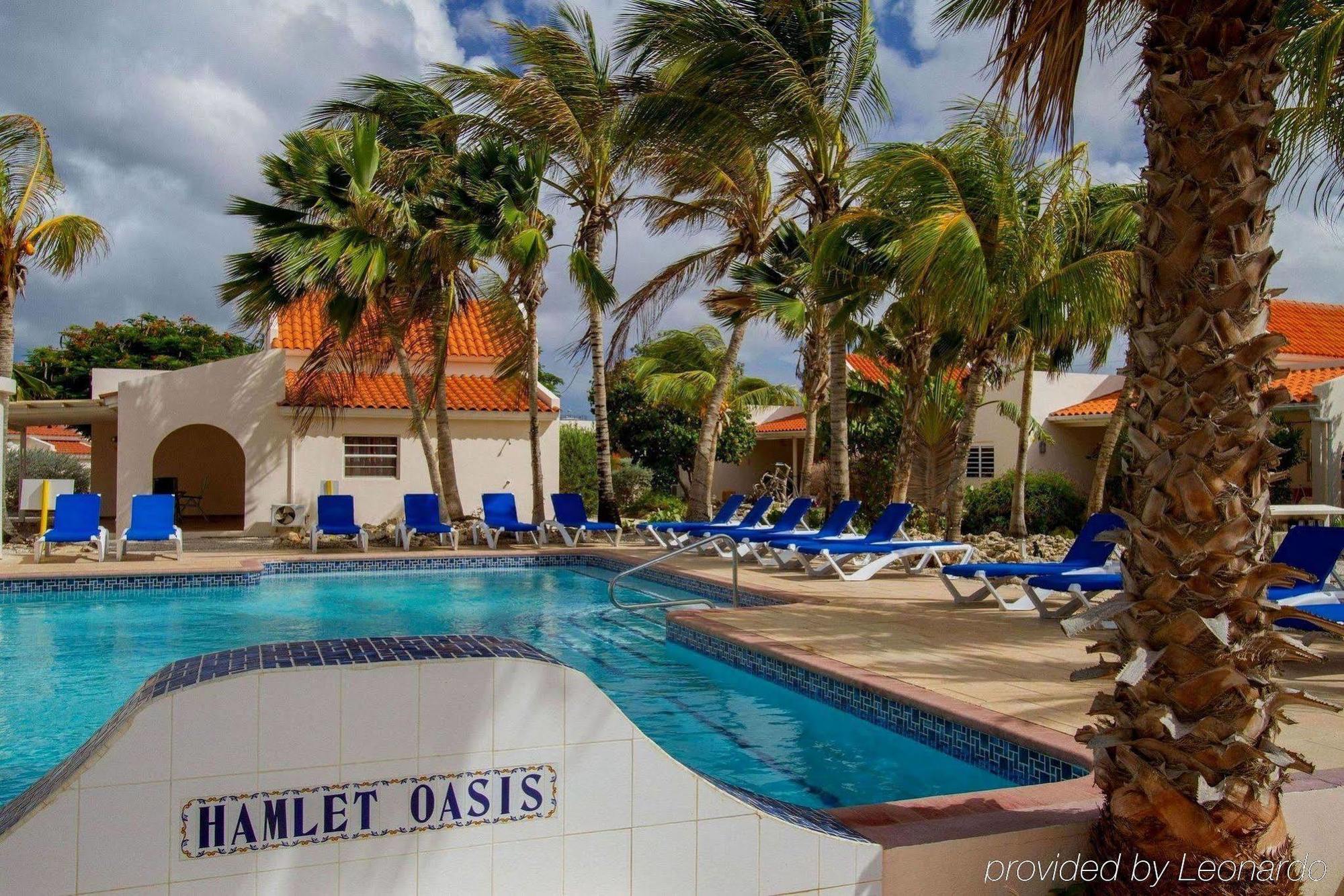 Hamlet Oasis Resort Kralendijk  Bagian luar foto